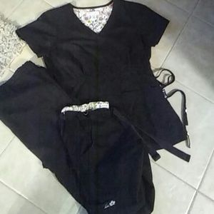 🌺Koi scrub set🌺